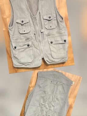 FASHION BEIGE MULTIFUNCTIONAL MEN'S VEST
